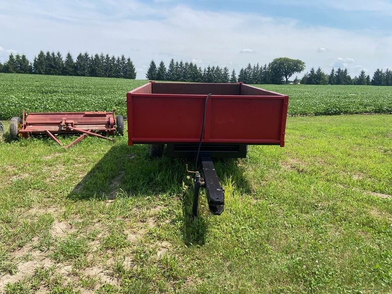 Trailers   Dump Trailer - 7' x 10' Photo