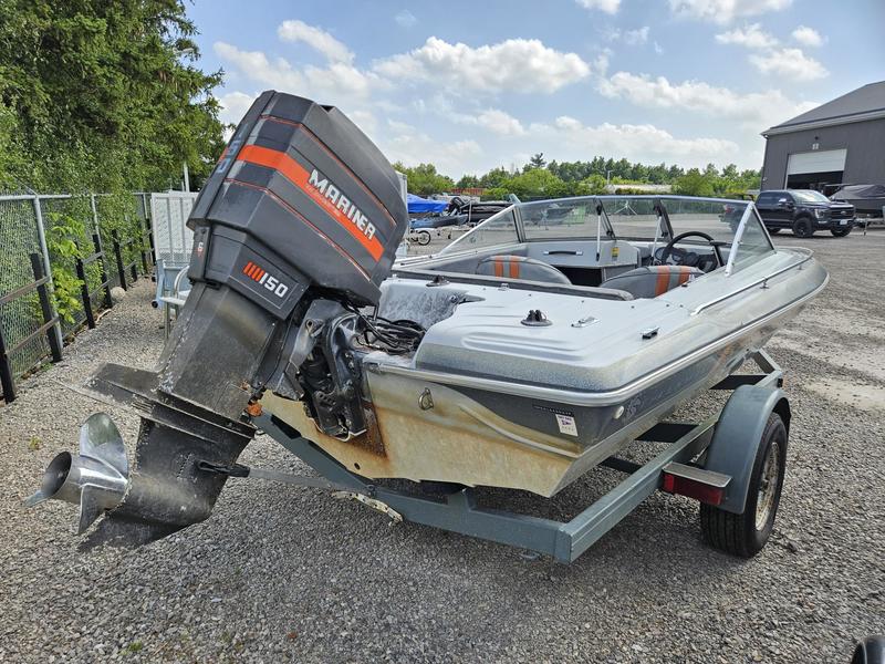 Princecraft Boats  1984 Checkmate Ski-Boat with 150HP Mariner Photo