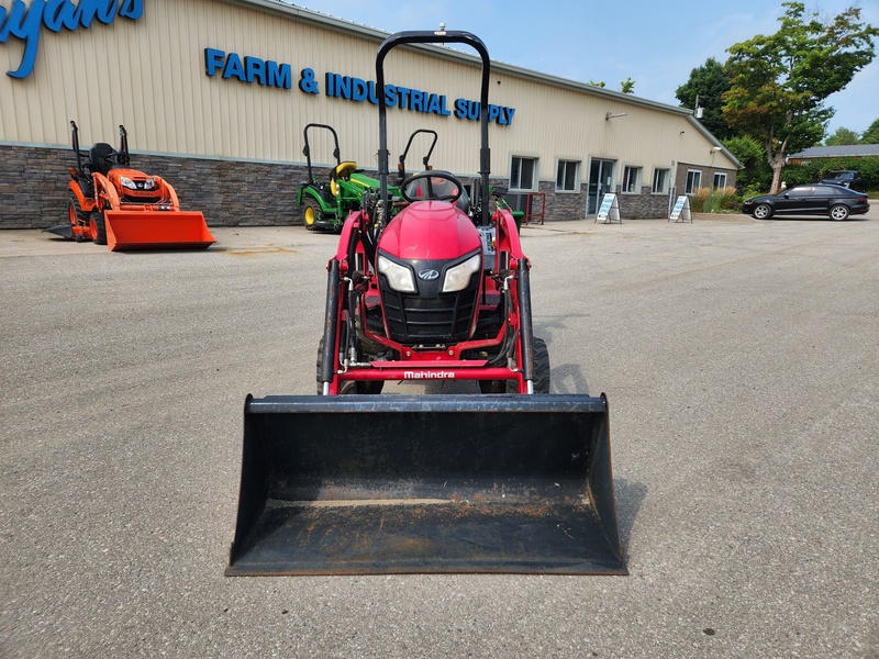Tractors - Compact  Mahindra Emax 20S Tractor  Photo