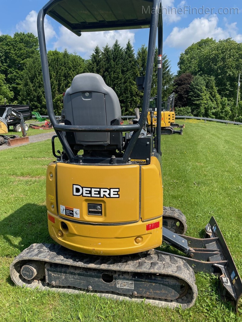 Construction  2020 John Deere 17G Compact Excavator Photo