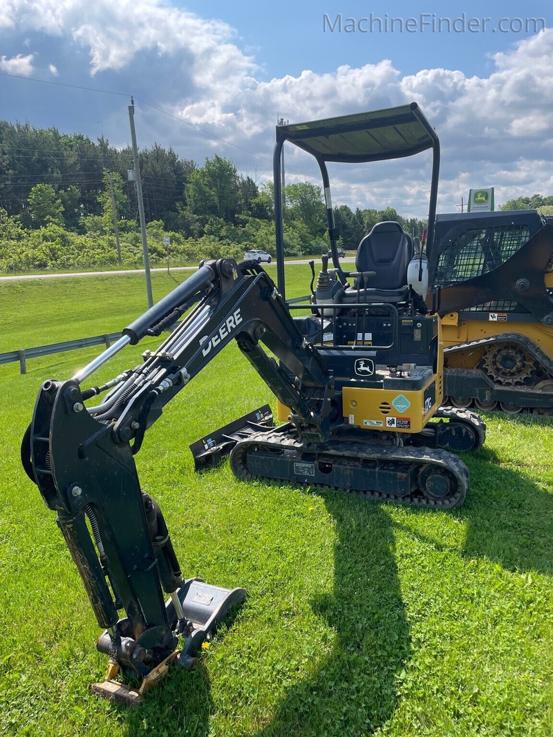 Construction  2020 John Deere 17G Compact Excavator Photo