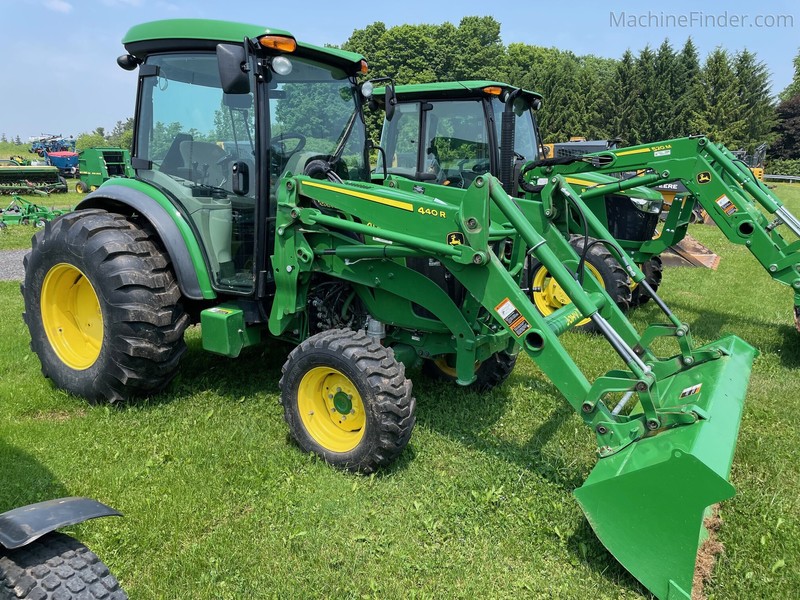 Tractors  2022 John Deere 4066R Tractor Photo