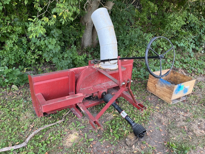 6’ Snowblower for tractor 3 point hitch 