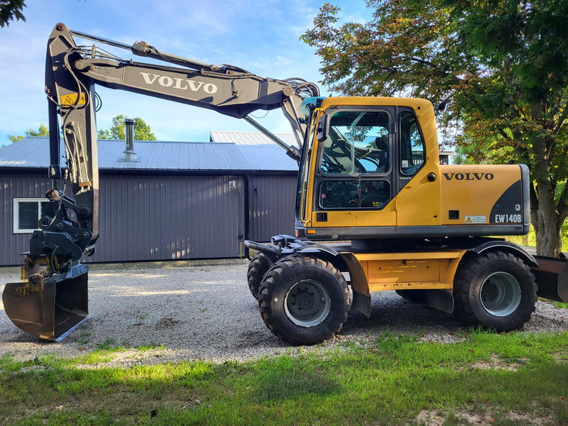 Volvo EW140B Wheeled Excavator for sale 