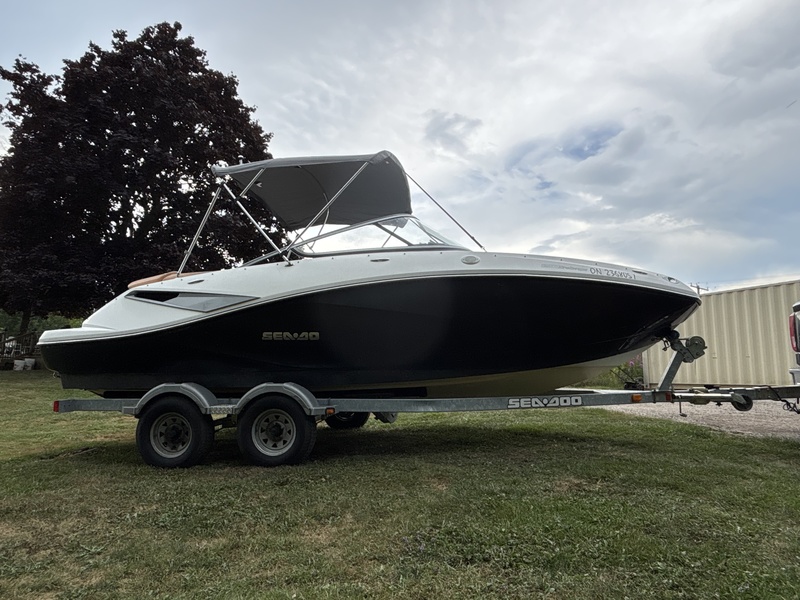2010 SeaDoo Challenger 210