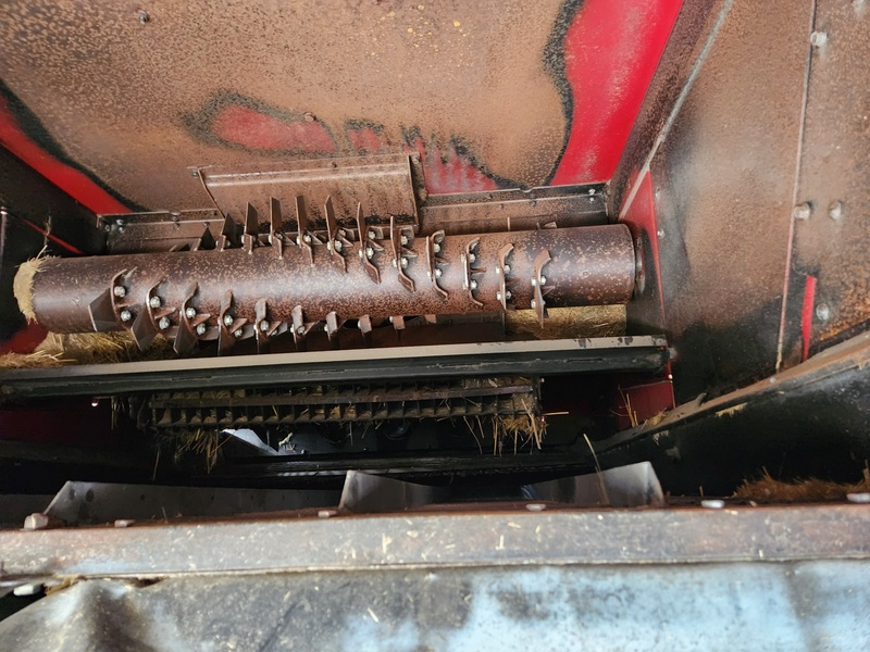 Combines & Harvesting Equipment  Case IH 2388 Combine   Photo