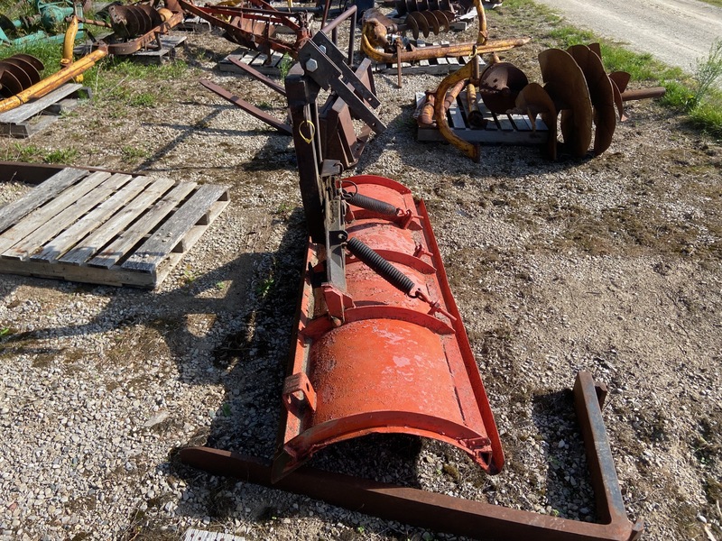 Attachments  Front Mount Blade - 6.5ft Photo