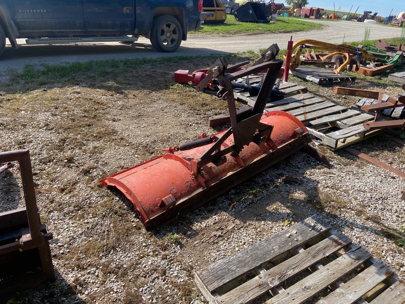 Attachments  Front Mount Blade - 6.5ft Photo