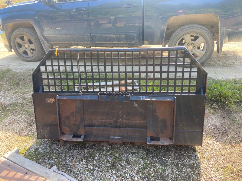 Attachments  Cat Bucket - 68" Photo