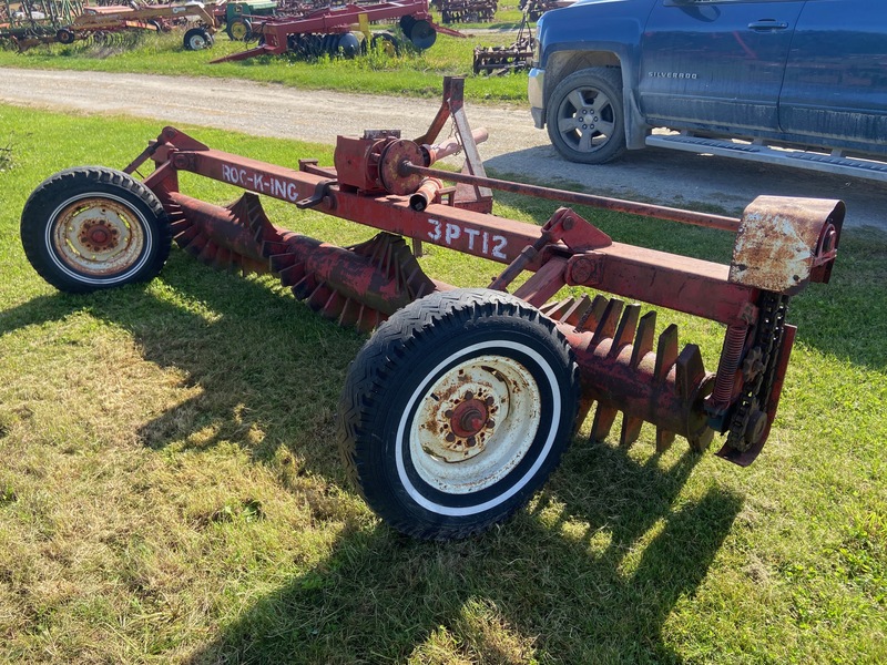 Miscellaneous  Rockking Rock Windrower - 12ft Photo