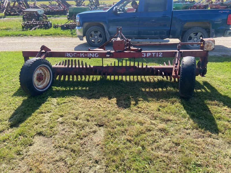Miscellaneous  Rockking Rock Windrower - 12ft Photo