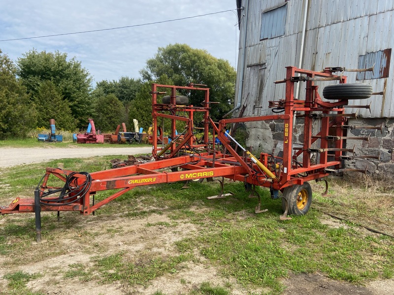 Tillage - Cultivators  Morris Challenger Cultivator - 25FT Photo