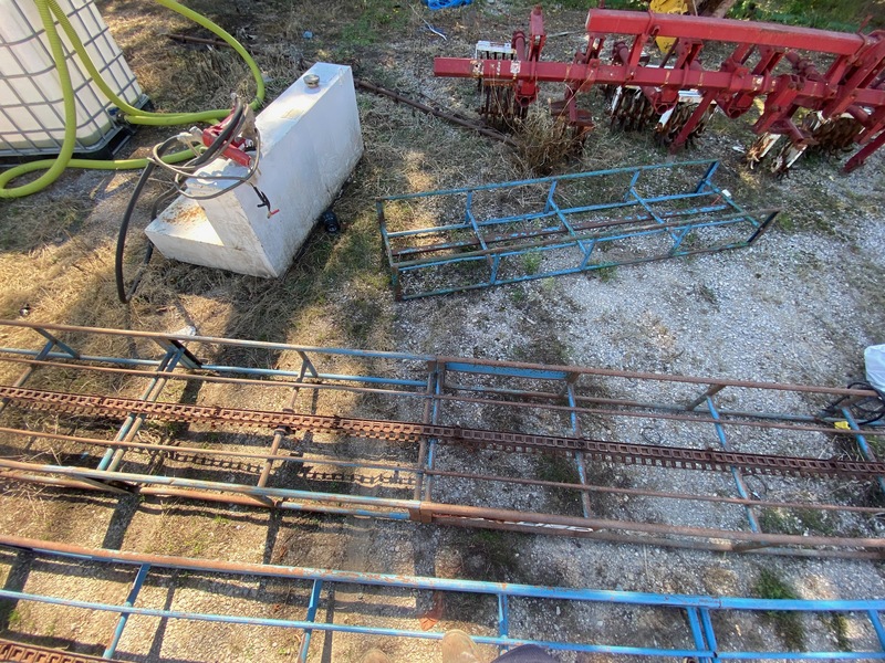 Augers/Conveyers  Allied Electric Pipe Elevator - 28' Photo