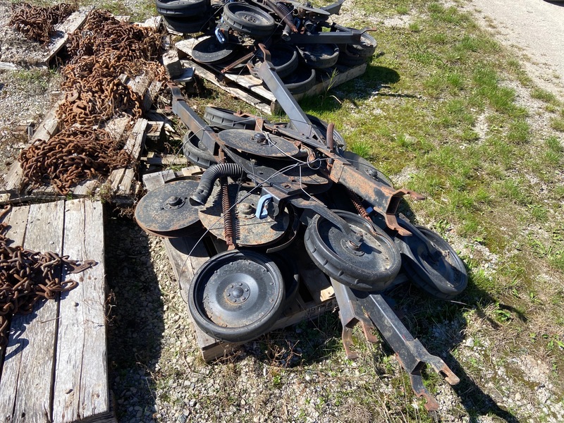 Parts and Tires  Case IH Row Units With Packing Wheels Photo