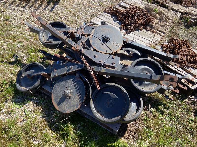 Parts and Tires  Case IH Row Units With Packing Wheels Photo