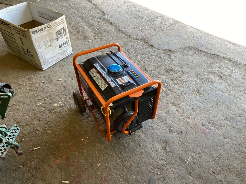 Miscellaneous  Generac 3250 Gas Generator Photo