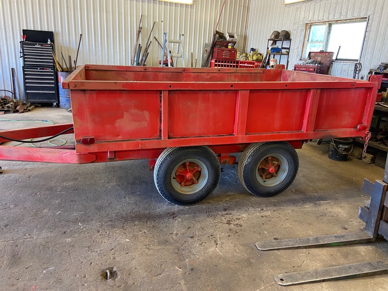 Wagons  Tandem Hydraulic Dump Trailer - 6' x 10' Photo