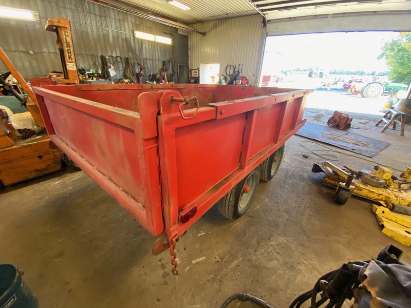 Wagons  Tandem Hydraulic Dump Trailer - 6' x 10' Photo