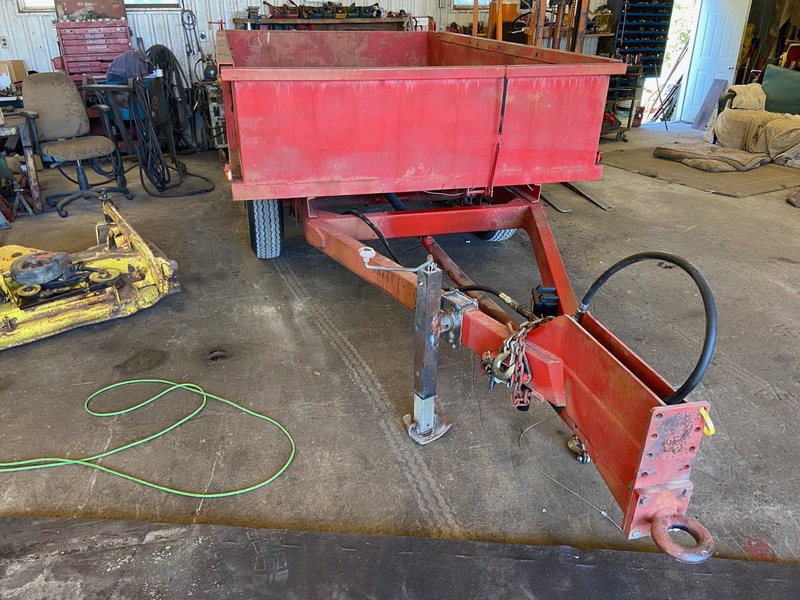 Wagons  Tandem Hydraulic Dump Trailer - 6' x 10' Photo