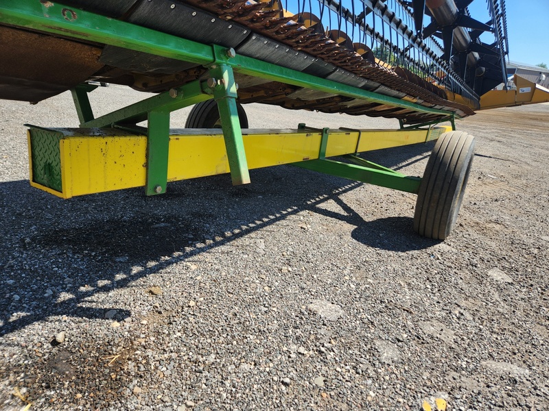 Combines & Harvesting Equipment  Claas F530 Flex Head with Cart  Photo