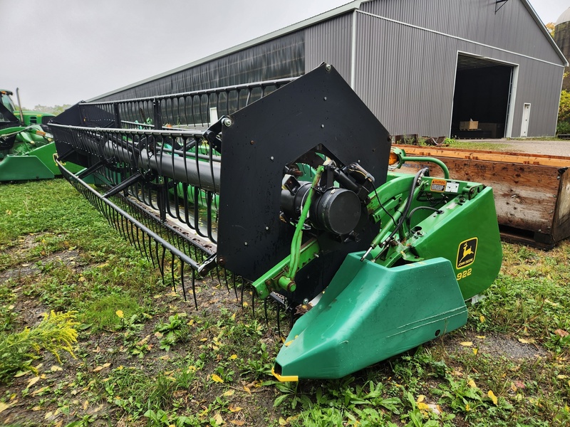 John Deere 922 Flex with Air Reel