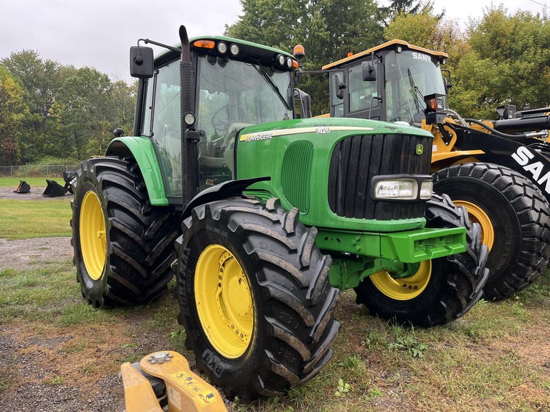 John Deere 7420R Tractor for sale 