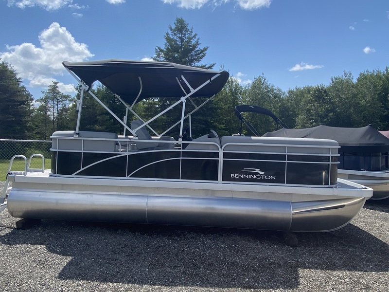Boats  2023 Bennington 20 SVSR - Hull Only Photo