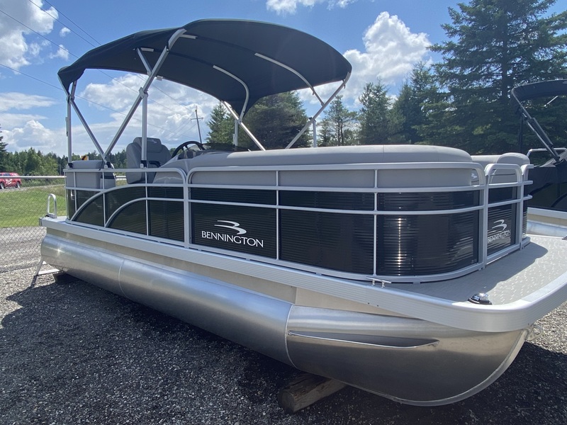 Boats  2023 Bennington 20 SVSR - Hull Only Photo