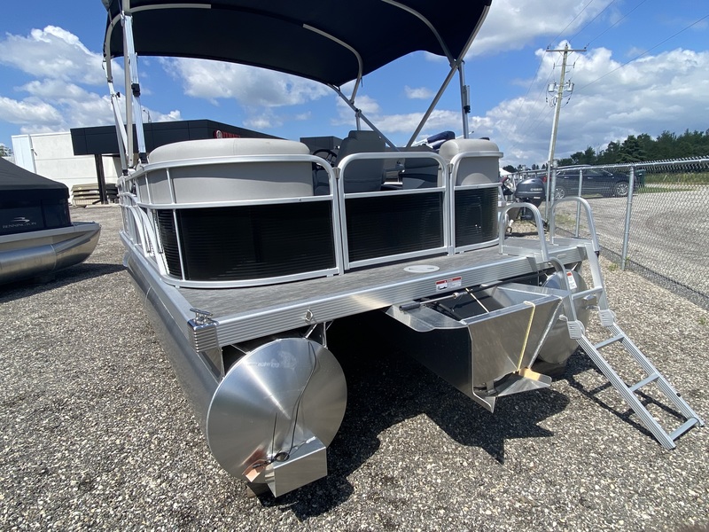 Boats  2023 Bennington 20 SVSR - Hull Only Photo