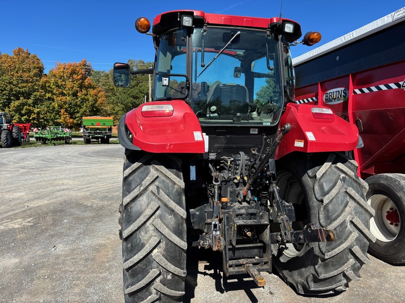 Tractors  Case IH Farmall 115U Tractor & Loader Photo