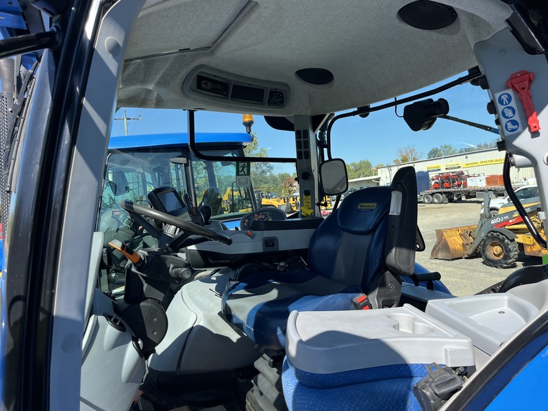 New Holland T7.200 CVT Tractor for sale 