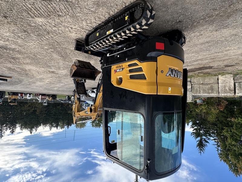 Sany Sy18C Mini Excavator with cab for sale 