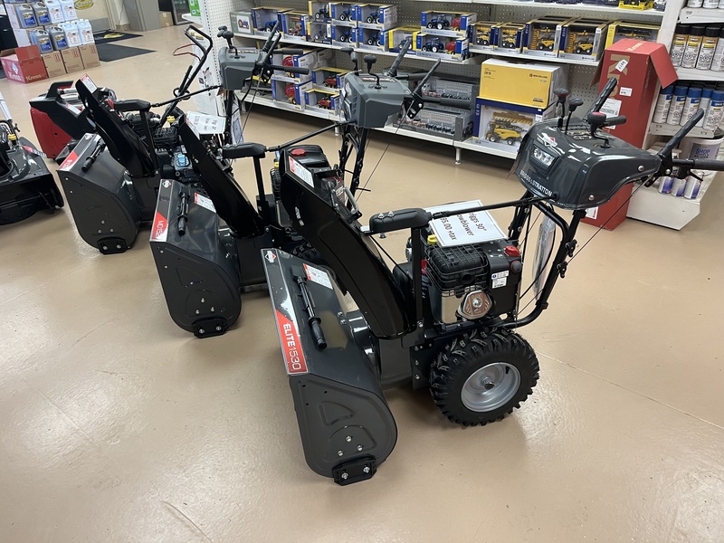 Briggs 2 stage Snowblowers for sale 
