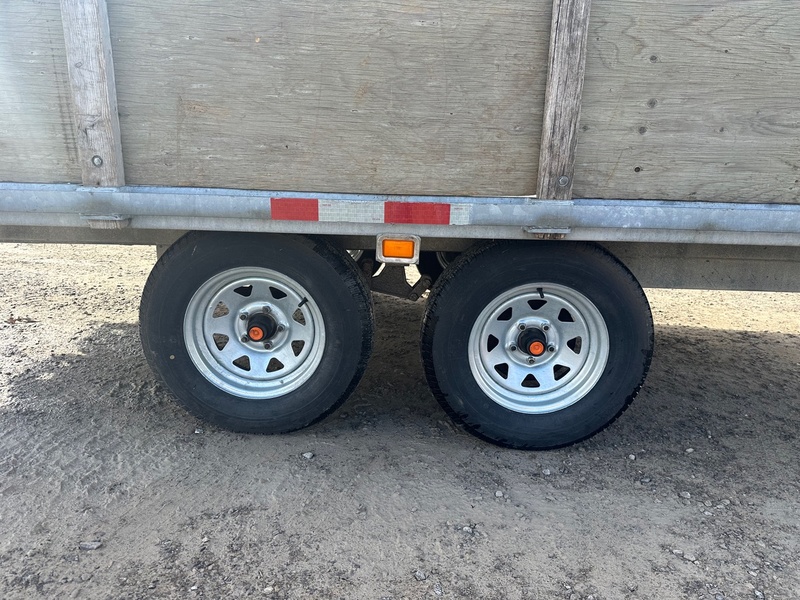 Deckover Trailers  2004 Duratrail 14’ Deckover Photo