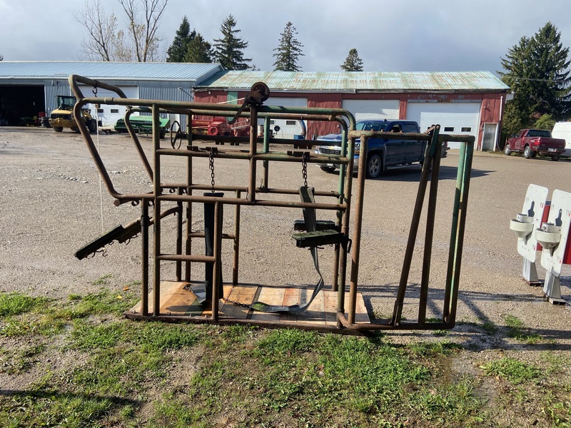 Hay/Forage/Livestock  Cattle Hoof Trimmer Photo