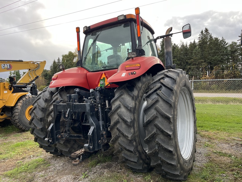Case Magnum 305 Tractor for sale 