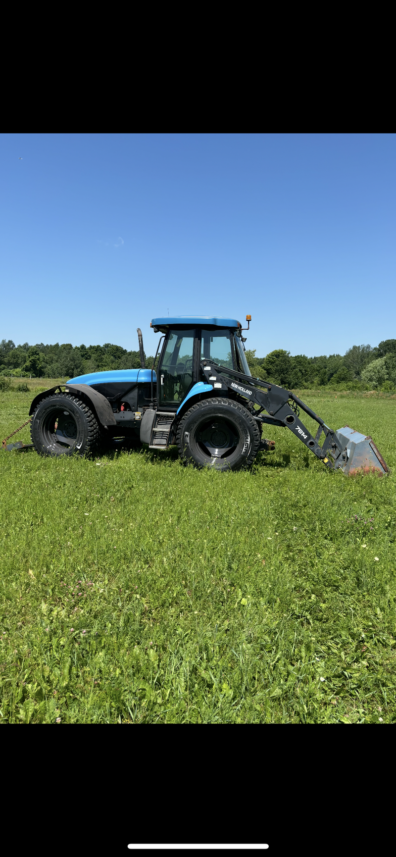 New Holland TV140 Bi directional Tractor for sale 