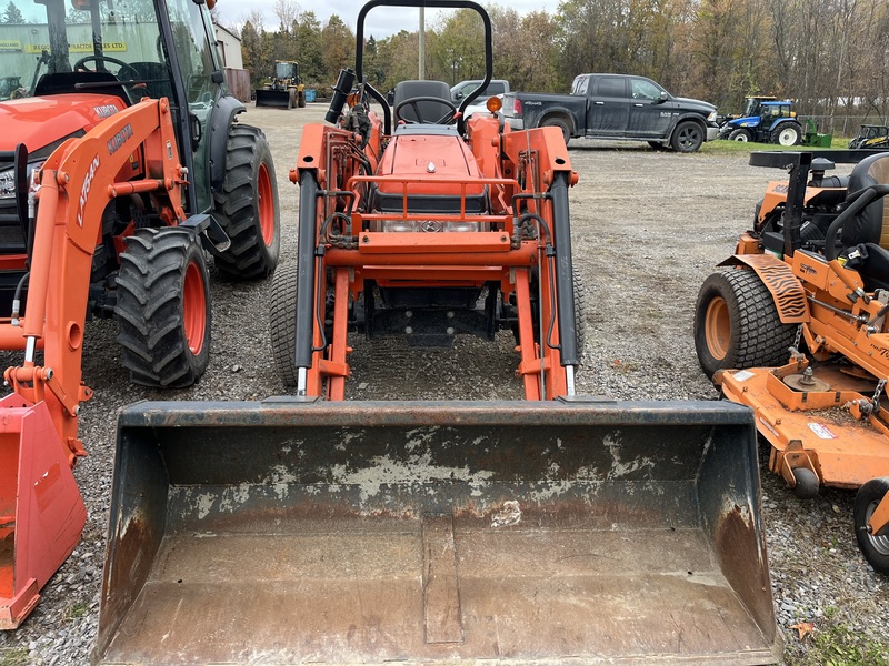 Kubota L4610 Tractor Loader for sale 