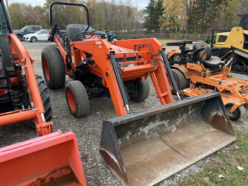 Kubota L4610 Tractor Loader for sale 