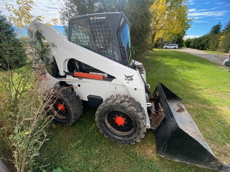 Construction  Bobcat S300 Photo