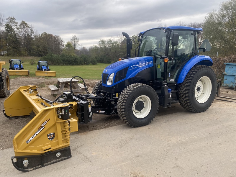 New Holland Powerstar 120 Tractor w/Plow 