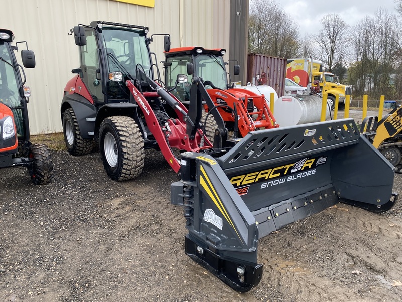 Yanmar V7 Compact Wheel Loader 