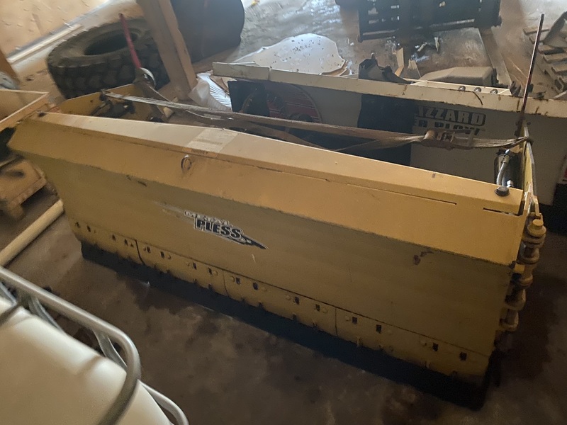 Metal Pless 8-14-36 LE Hydraulic Snow Plow 