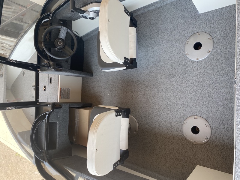 Boats  2026 Legend R15 Photo