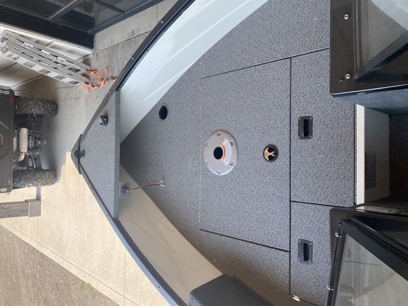 Boats  2026 Legend R15 Photo