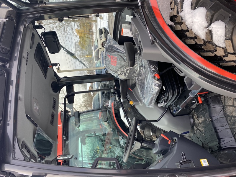 Kioti CK2620 SE Compact Tractor 