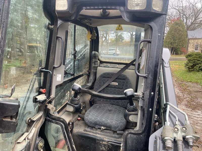 New Holland C232 Compact Track Loader for sale 