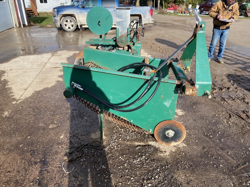 Vegetable Equipment  Potato Digger - 3PT Photo