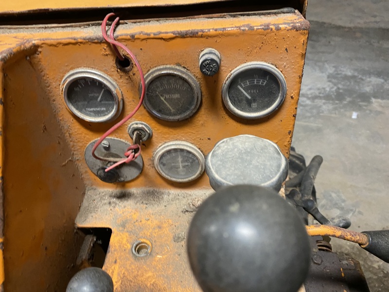 Case DH5 Trencher/Cable puller 