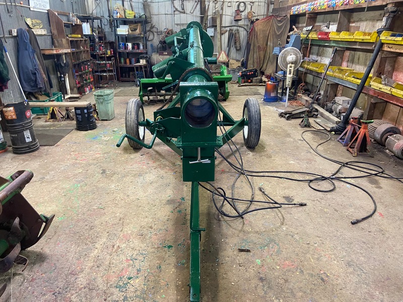 Manure Equipment  Husky Manure Pump - 6" x 10.5' Photo